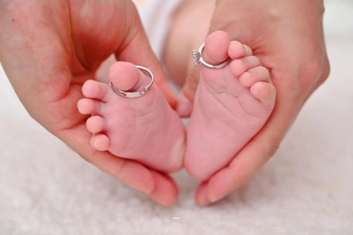 哈密两个月宝宝感冒发烧 哈密两个月宝宝感冒发烧